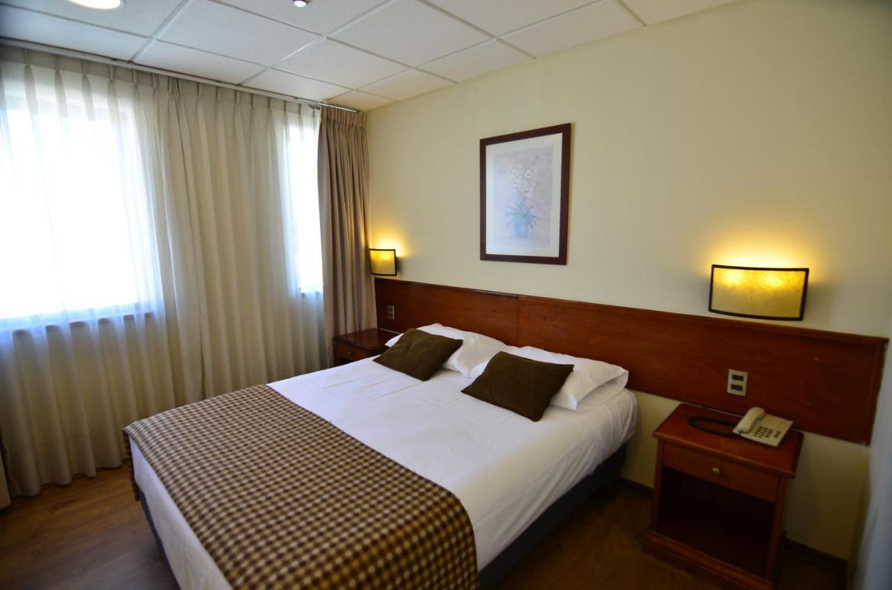Tur Hotel Santiago de Chile Bagian luar foto